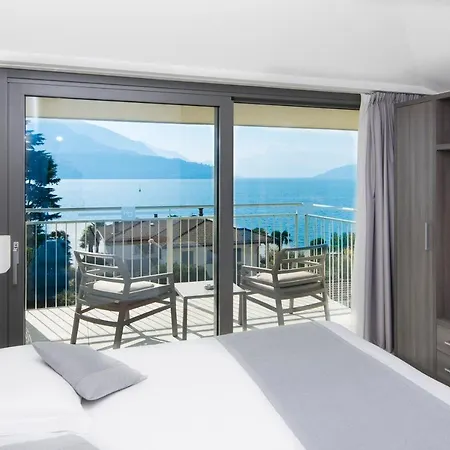 Otel Hotel Domaso 3*