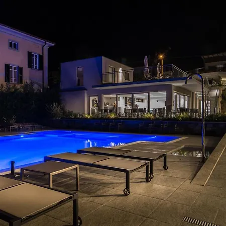 Otel Hotel Domaso 3*