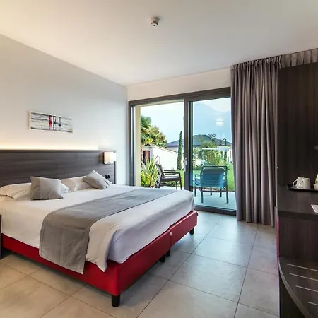 Hotel Domaso Otel 3*